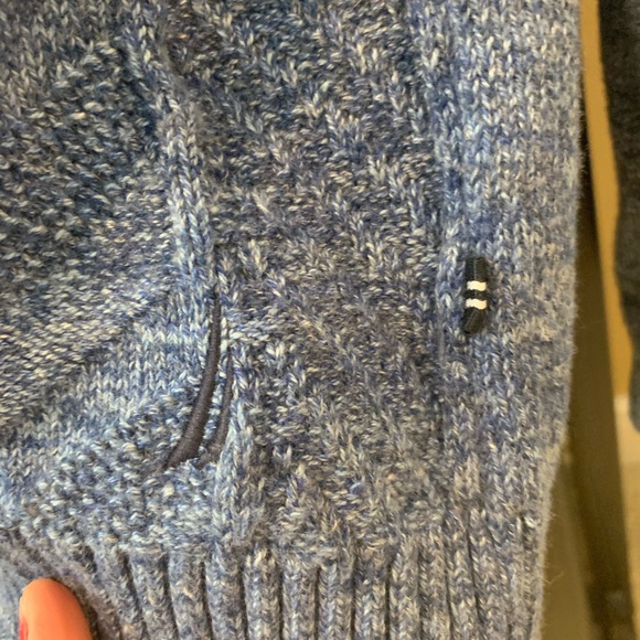 Ribbed sweater - Picture 3 of 3